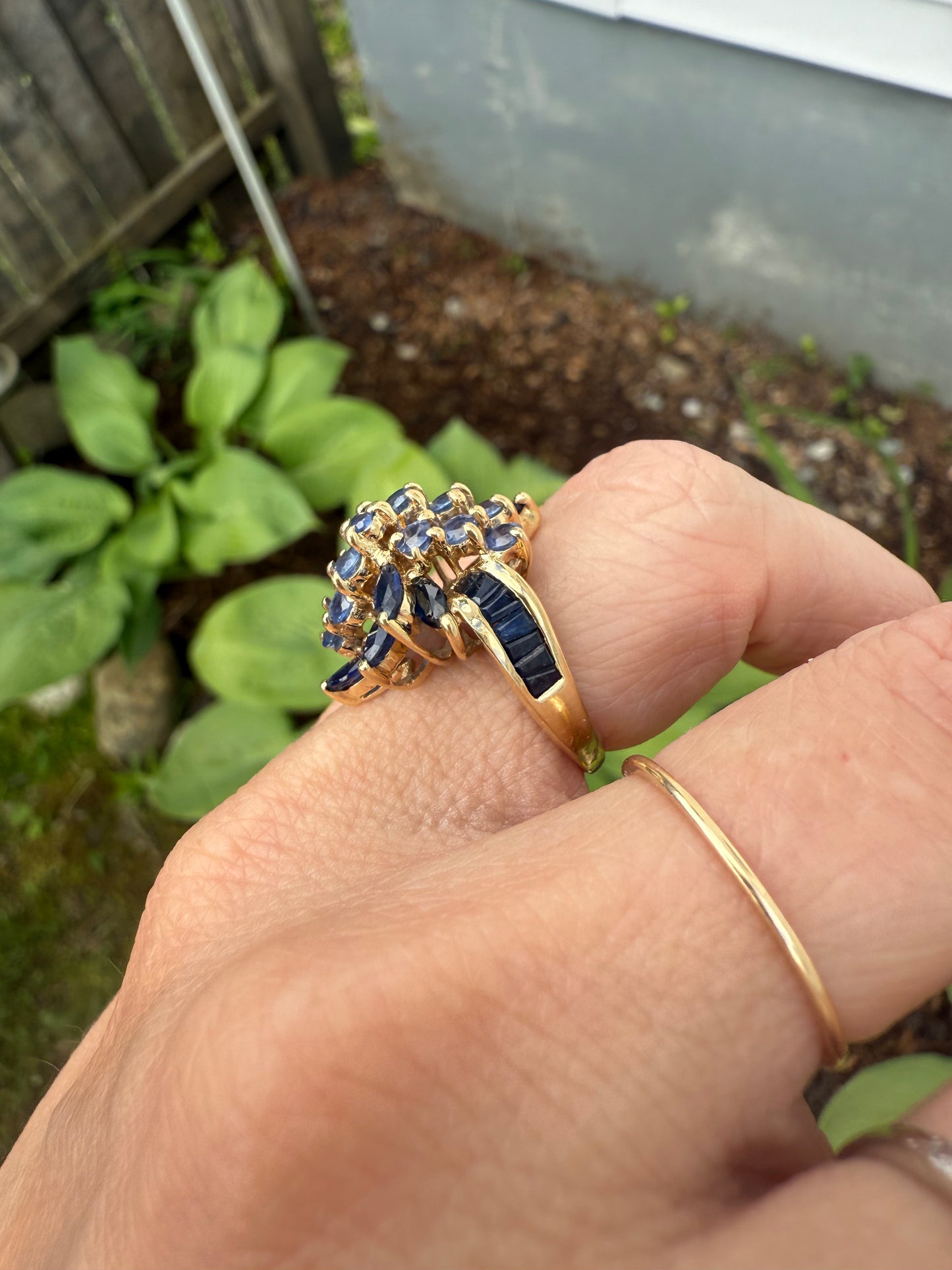 Vintage 14k Yellow Gold Tanzanite & Sapphire Ring