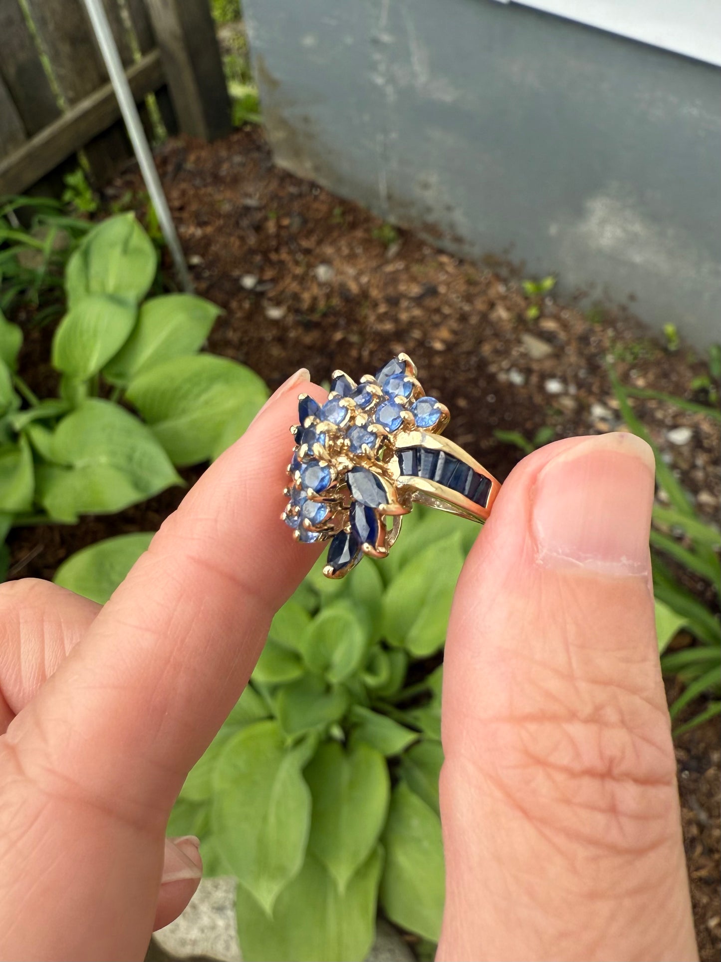 Vintage 14k Yellow Gold Tanzanite & Sapphire Ring