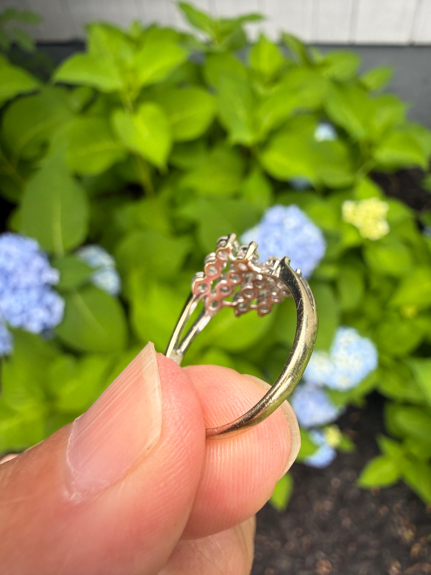Honeycomb Diamond Cluster Ring