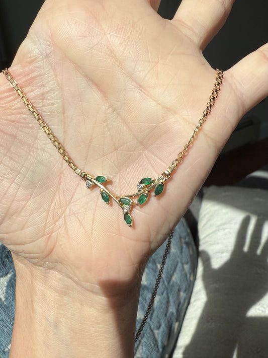 Vintage 14k Yellow Gold Emerald and Diamond Necklace