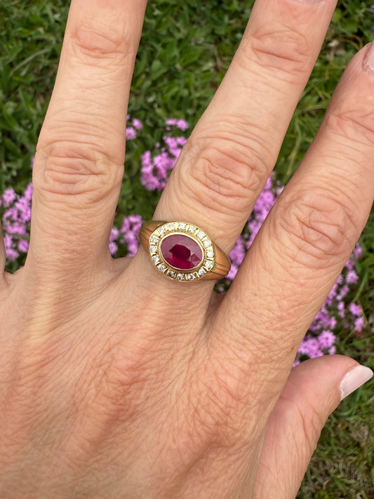 Vintage 14k Yellow Gold Ruby and Diamond Ring