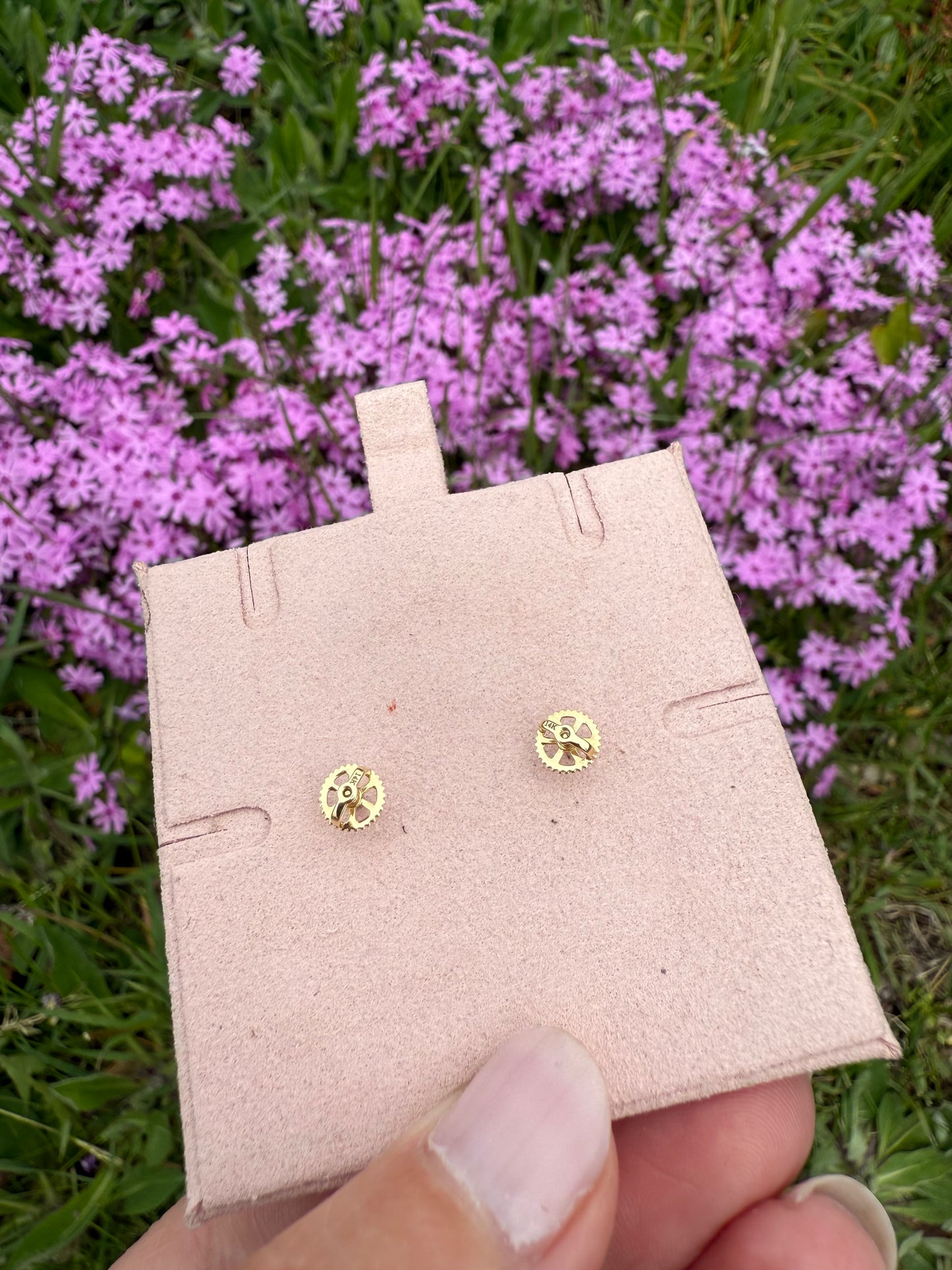 Vintage 14k Yellow Gold Diamond Earrings