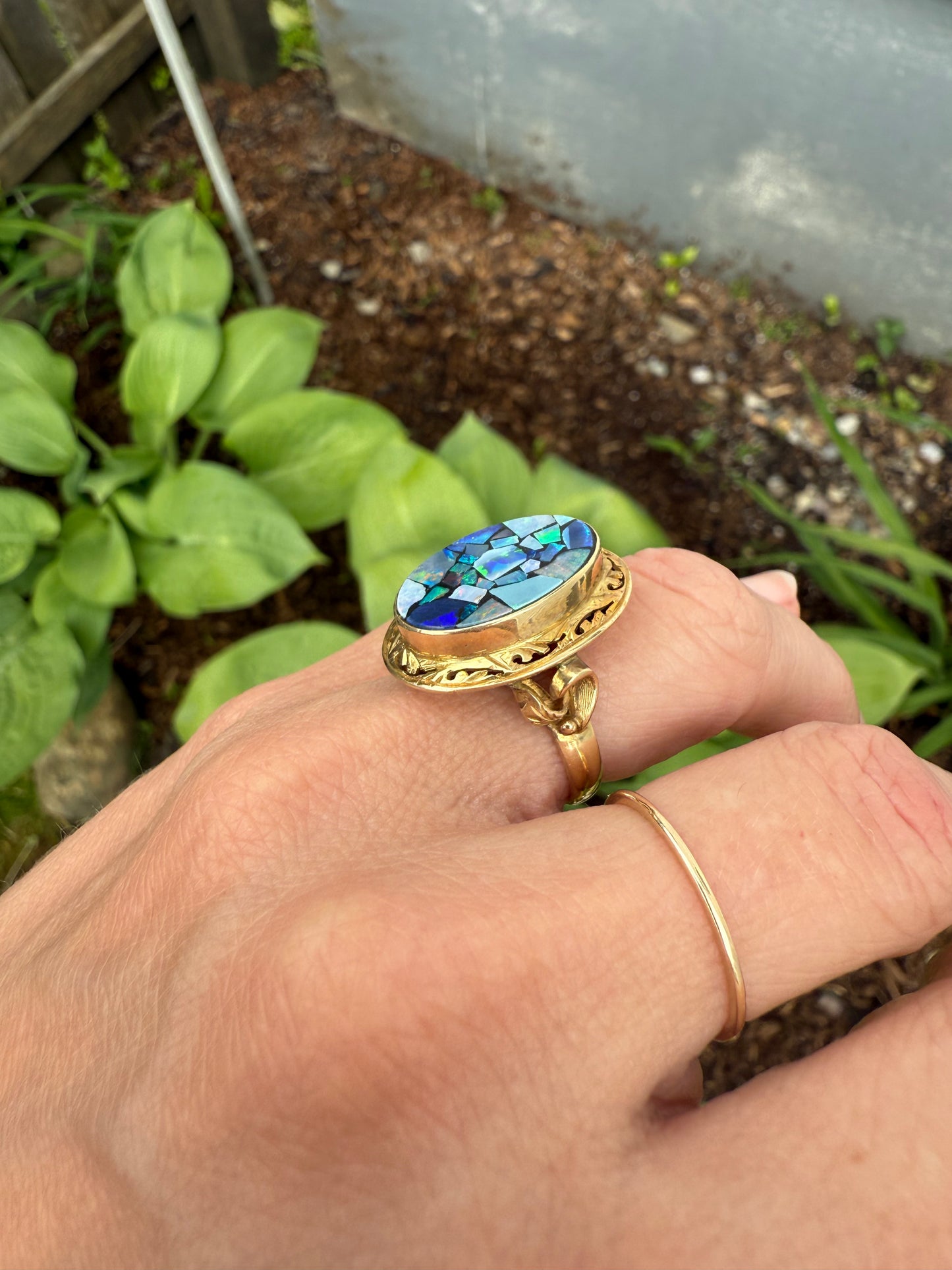 Vintage 14k Yellow Gold Opal Ring